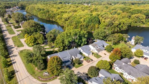 Tiny photo for 106 N Harbor Landing Lndg, Braidwood, IL 60408 (MLS # 12464233)