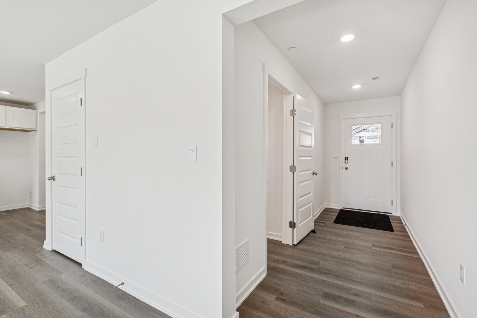 3533 Richardson Circle