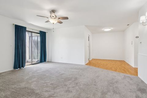 Tiny photo for 951 YOSEMITE Trail #A, Roselle, IL 60172 (MLS # 12594621)