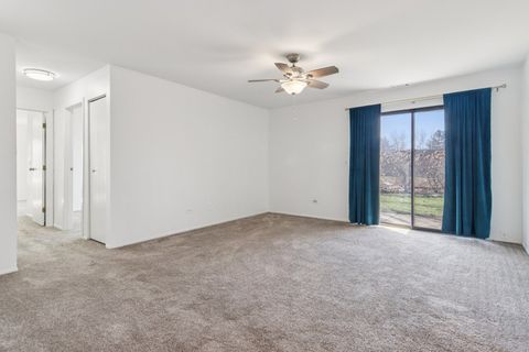 Tiny photo for 951 YOSEMITE Trail #A, Roselle, IL 60172 (MLS # 12594621)