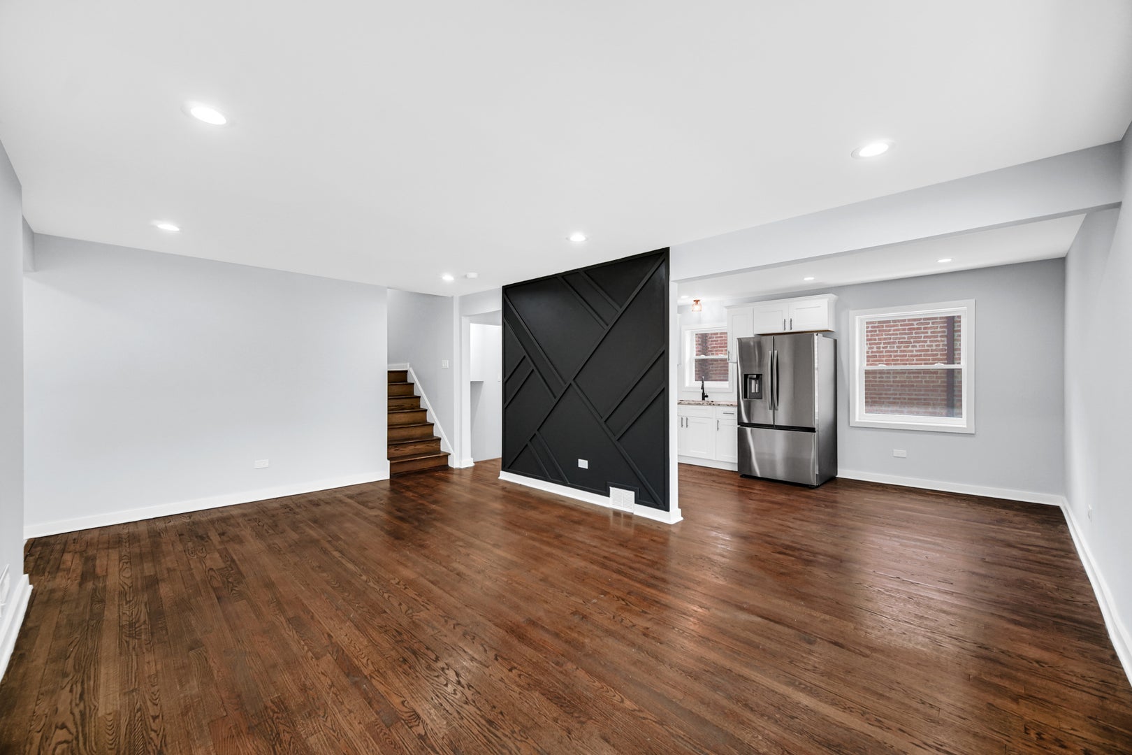 15041 Irving Avenue