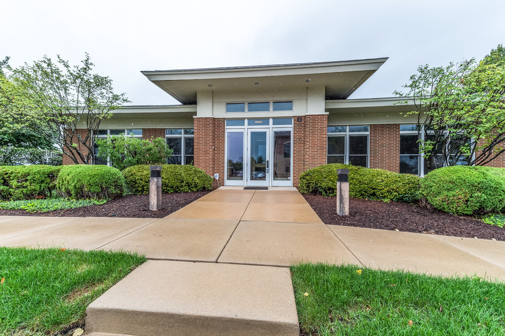 Photo 1 of 1 — 4N645 School Road, St. Charles, IL 60175