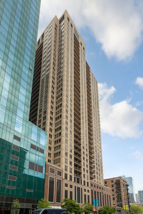 1111 S Wabash Avenue 1604 Chicago IL 60605