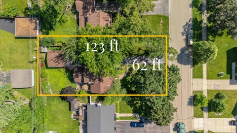 Tiny photo for 725 N County Line Road, Hinsdale, IL 60521 (MLS # 12720373)