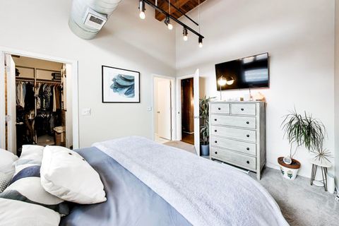 Tiny photo for 1250 W Van Buren Street #1A, Chicago, IL 60607 (MLS # 12628573)