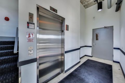 Tiny photo for 1250 W Van Buren Street #1A, Chicago, IL 60607 (MLS # 12628573)