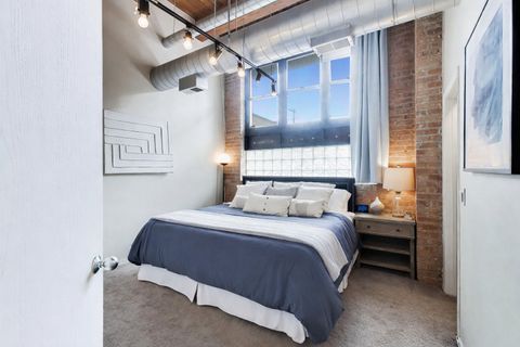 Tiny photo for 1250 W Van Buren Street #1A, Chicago, IL 60607 (MLS # 12628573)