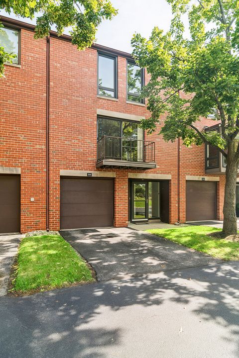 3841 Appian Way Glenview IL 60025