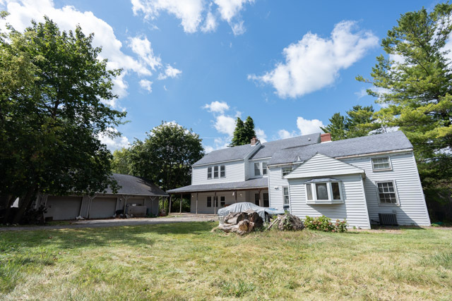 41320 N Green Bay Road