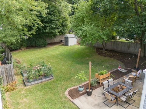 Tiny photo for 308 S 12th Avenue, St. Charles, IL 60174 (MLS # 12466374)