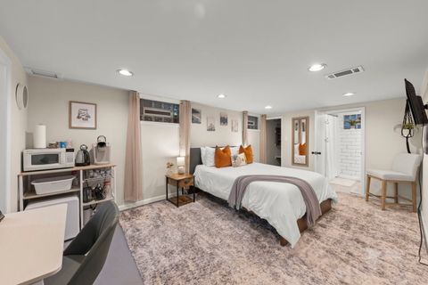 Tiny photo for 308 S 12th Avenue, St. Charles, IL 60174 (MLS # 12466374)