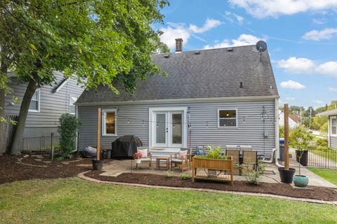 Tiny photo for 308 S 12th Avenue, St. Charles, IL 60174 (MLS # 12466374)