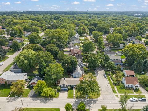 Tiny photo for 308 S 12th Avenue, St. Charles, IL 60174 (MLS # 12466374)