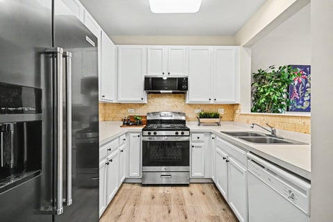 Tiny photo for 2531 Congress Avenue #2531, Aurora, IL 60503 (MLS # 12732426)
