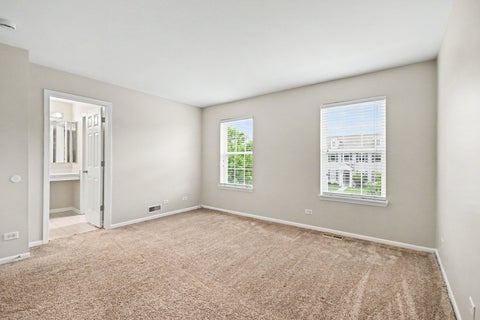 Tiny photo for 2531 Congress Avenue #2531, Aurora, IL 60503 (MLS # 12732426)