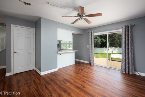 Tiny photo for 1309 Monmouth Avenue, Naperville, IL 60565 (MLS # 12471014)