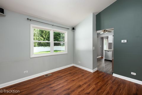 Tiny photo for 1309 Monmouth Avenue, Naperville, IL 60565 (MLS # 12471014)