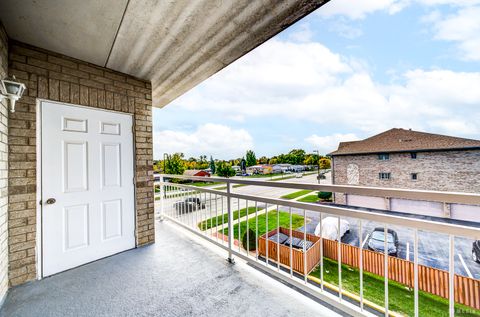 Tiny photo for 6600 W 87th Street #3SW, Burbank, IL 60459 (MLS # 12504390)