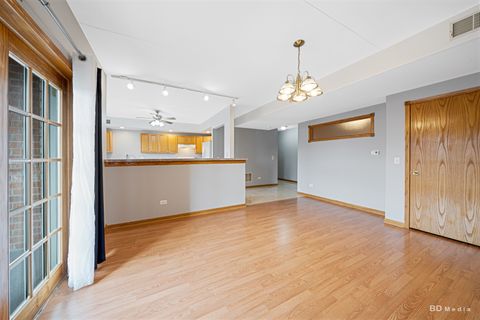 Tiny photo for 6600 W 87th Street #3SW, Burbank, IL 60459 (MLS # 12504390)