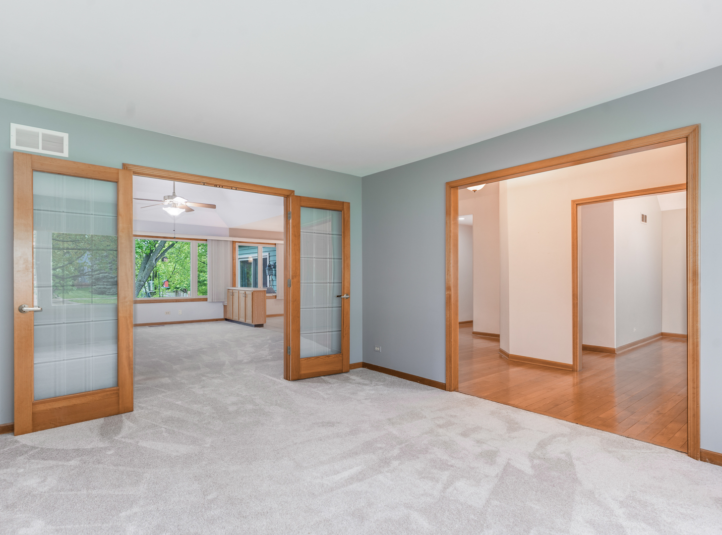 2331 Gleneagles Drive