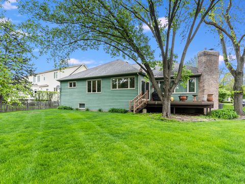 Tiny photo for 2331 Gleneagles Drive, Naperville, IL 60565 (MLS # 12631051)