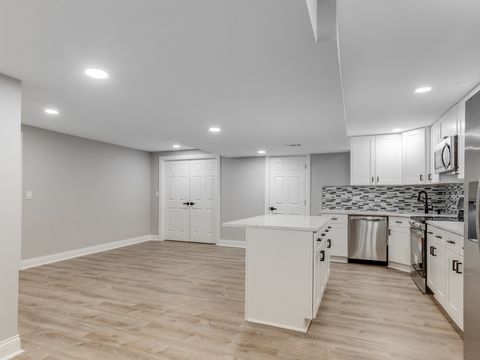 Tiny photo for 2331 Gleneagles Drive, Naperville, IL 60565 (MLS # 12631051)