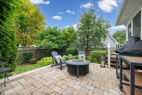 Tiny photo for 218 Coolidge Avenue, Barrington, IL 60010 (MLS # 12734527)