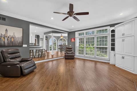 Tiny photo for 6N538 Brookhaven Lane, St. Charles, IL 60175 (MLS # 12732644)