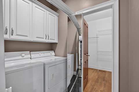 Tiny photo for 6N538 Brookhaven Lane, St. Charles, IL 60175 (MLS # 12732644)