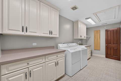 Tiny photo for 6N538 Brookhaven Lane, St. Charles, IL 60175 (MLS # 12732644)