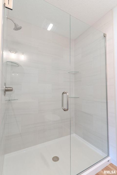 Tiny photo for 941 9TH Avenue N, Clinton, IA 52732 (MLS # QC4257620)