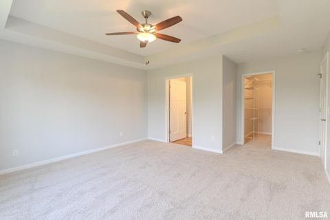 Tiny photo for 941 9TH Avenue N, Clinton, IA 52732 (MLS # QC4257620)