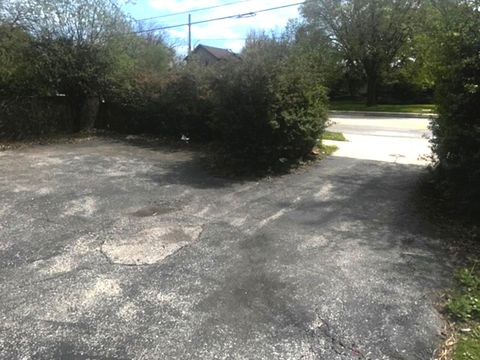Tiny photo for 2617 Summit Avenue, Highland Park, IL 60035 (MLS # 12629094)