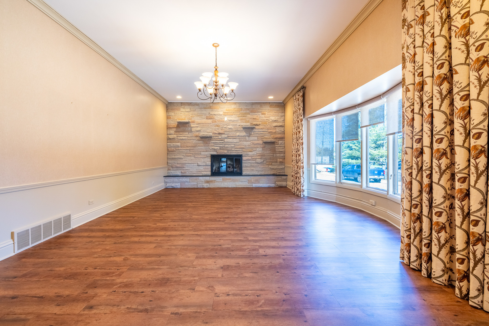 12 N Pistakee Lake Road