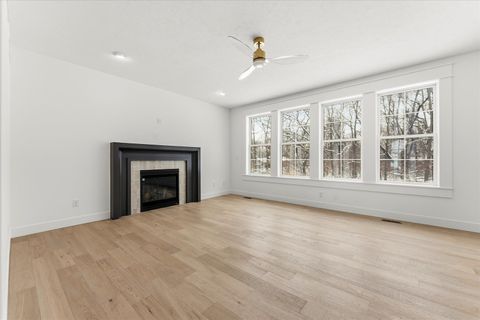 Tiny photo for 1403 Ravenwood Drive, Mahomet, IL 61853 (MLS # 12529968)