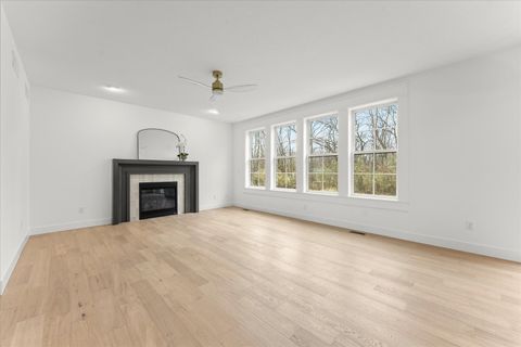Tiny photo for 1403 Ravenwood Drive, Mahomet, IL 61853 (MLS # 12529968)