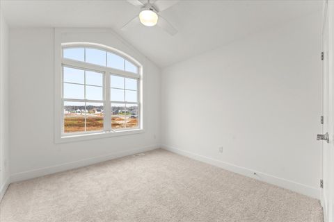 Tiny photo for 1403 Ravenwood Drive, Mahomet, IL 61853 (MLS # 12529968)