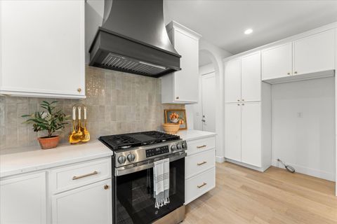 Tiny photo for 1403 Ravenwood Drive, Mahomet, IL 61853 (MLS # 12529968)