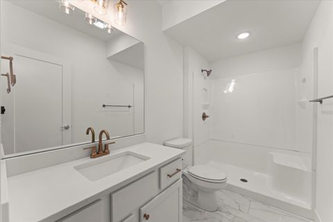 Tiny photo for 1403 Ravenwood Drive, Mahomet, IL 61853 (MLS # 12529968)