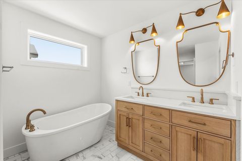 Tiny photo for 1403 Ravenwood Drive, Mahomet, IL 61853 (MLS # 12529968)