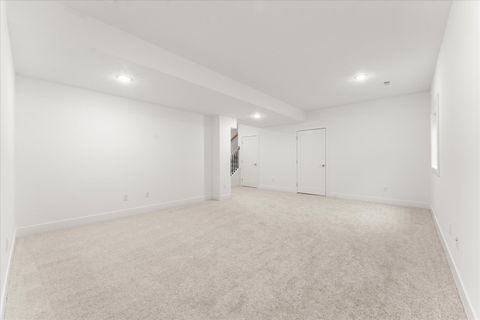 Tiny photo for 1403 Ravenwood Drive, Mahomet, IL 61853 (MLS # 12529968)