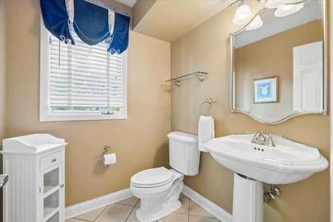 Tiny photo for 6402 Indian Head Court, Indian Head Park, IL 60525 (MLS # 12752861)