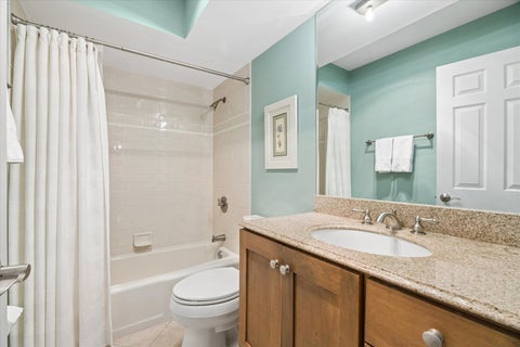 Tiny photo for 6402 Indian Head Court, Indian Head Park, IL 60525 (MLS # 12752861)