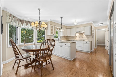 Tiny photo for 6402 Indian Head Court, Indian Head Park, IL 60525 (MLS # 12752861)