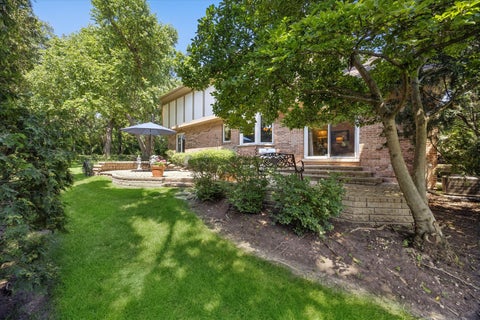 Tiny photo for 6402 Indian Head Court, Indian Head Park, IL 60525 (MLS # 12752861)