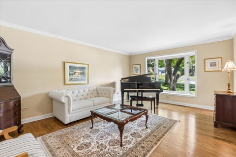 Tiny photo for 6402 Indian Head Court, Indian Head Park, IL 60525 (MLS # 12752861)