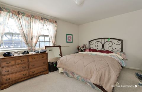 Tiny photo for 22182 W Little Pond Road, Kildeer, IL 60047 (MLS # 12549765)