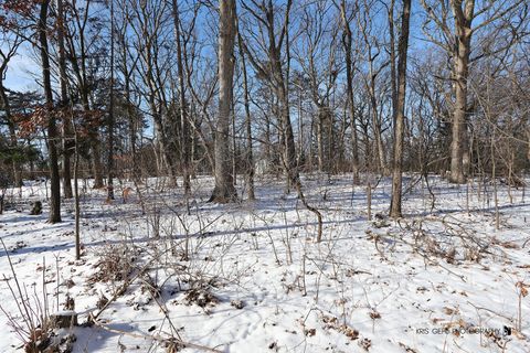 Tiny photo for 22182 W Little Pond Road, Kildeer, IL 60047 (MLS # 12549765)