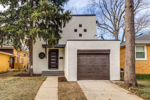 A home in Skokie