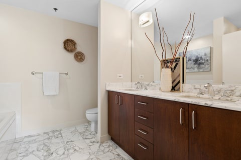 Tiny photo for 737 W Washington Boulevard #806, Chicago, IL 60661 (MLS # 12676070)